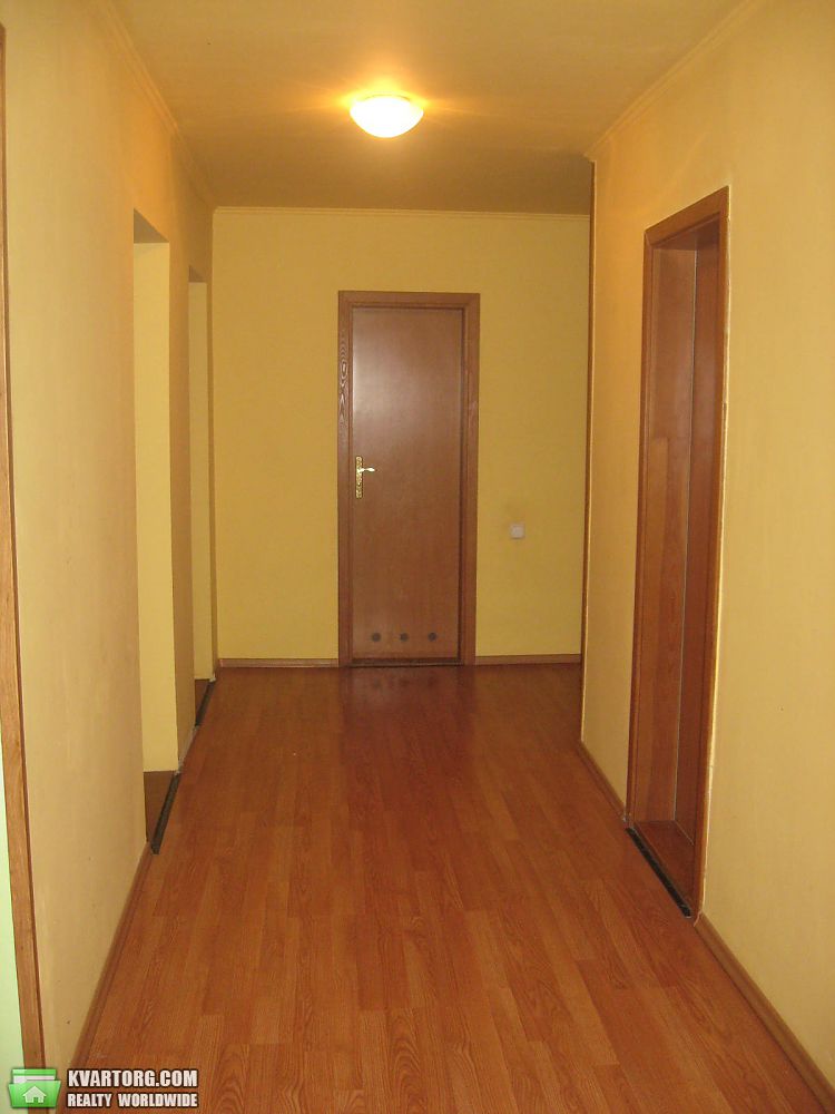 Rent out house. Киев, Леси Украинки бул — photo 2