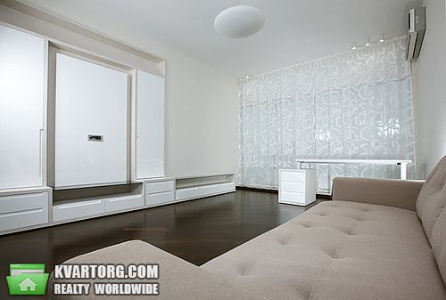 Rent out 3-room apartment. Киев,  Драгомирова — photo 3