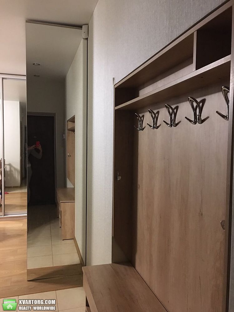 Sell 1-room apartment. Киев,  Ереванская — photo 4