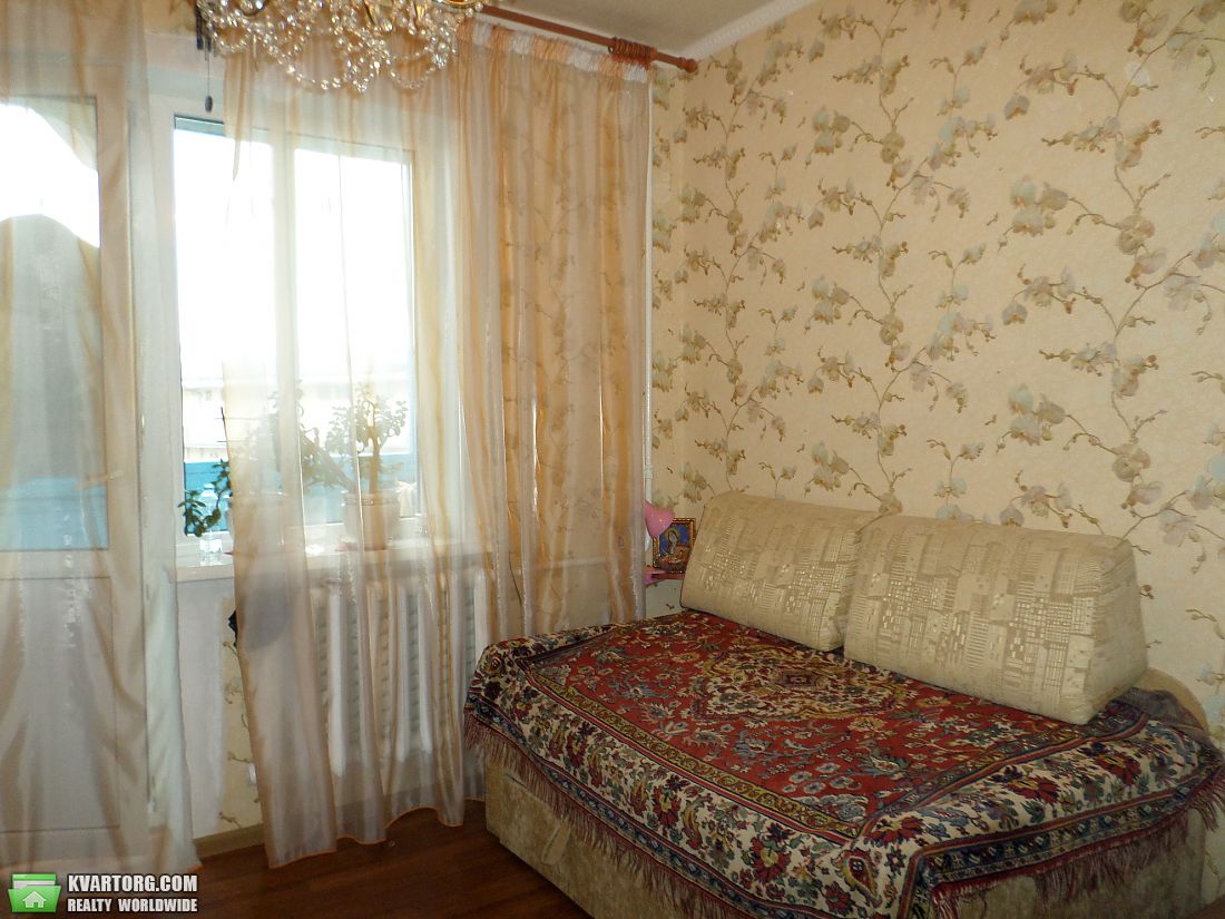 Sell 3-room apartment. Киев,  Оболонский пр — photo 2