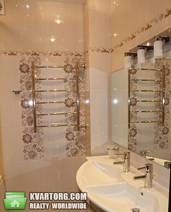 Rent out 2-room apartment. Киев,  Бажана — photo 10
