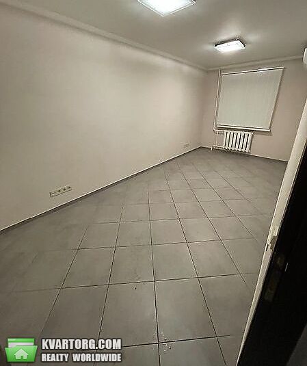 Sell 3-room apartment. Киев,  Пражская — photo 2