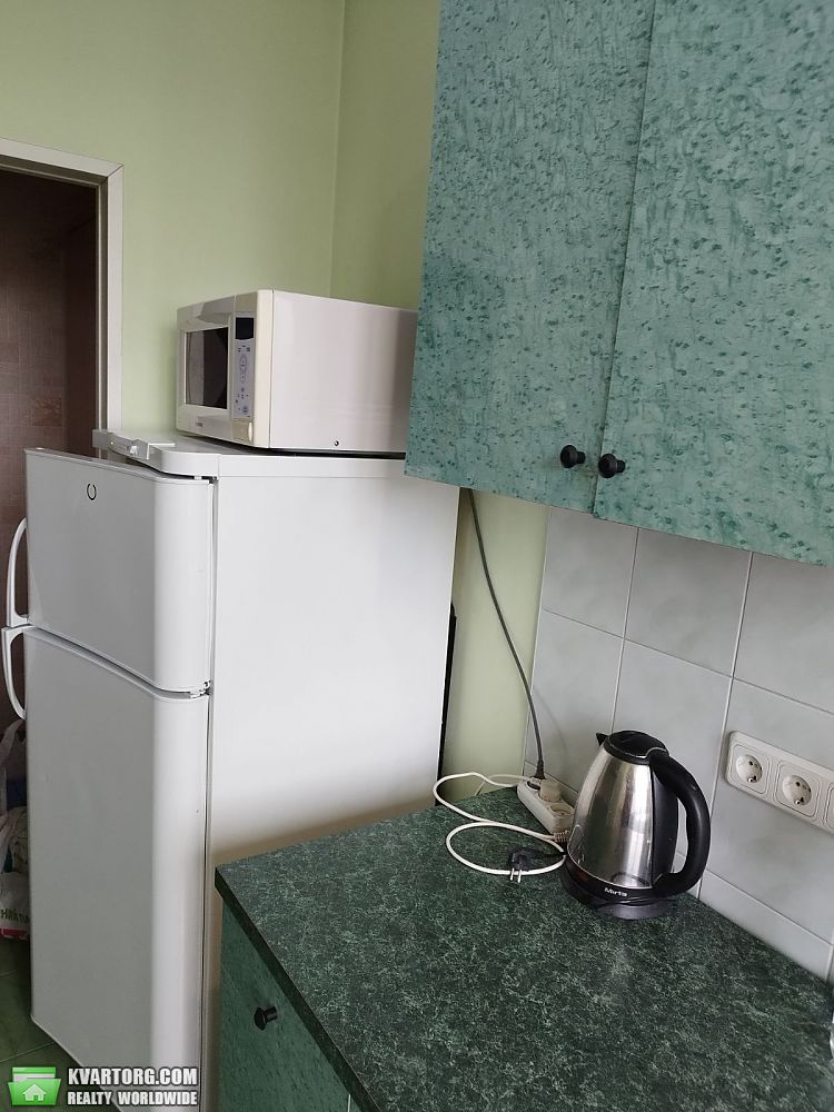 Rent out 2-room apartment. Киев, Шевченко бульвар — photo 1