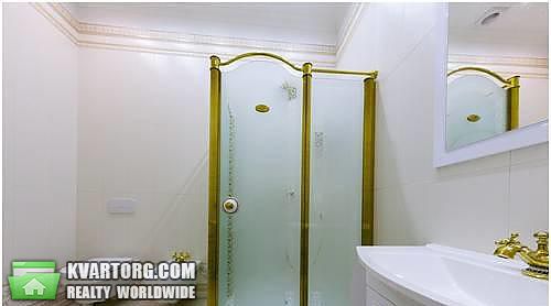 Rent out 2-room apartment. Киев,  Владимирская — photo 3