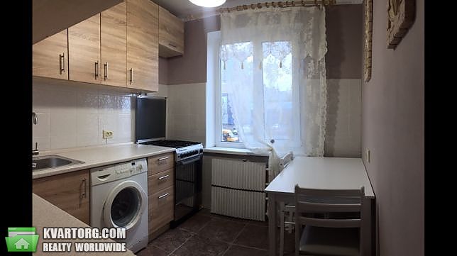 Rent out 2-room apartment. Киев, пр-т Лобановского — photo 1