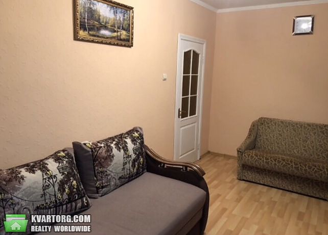 Rent out 1-room apartment. Киев,  Героев Днепра — photo 2