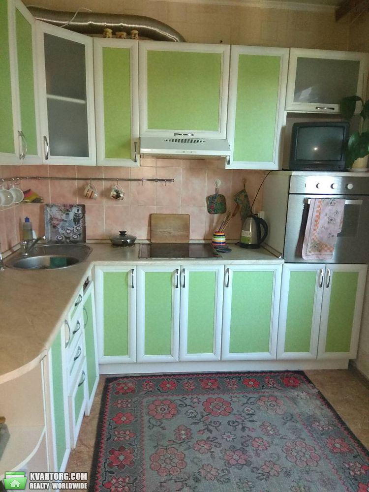 Sell 2-room apartment. Киев,  Подлесная — photo 1