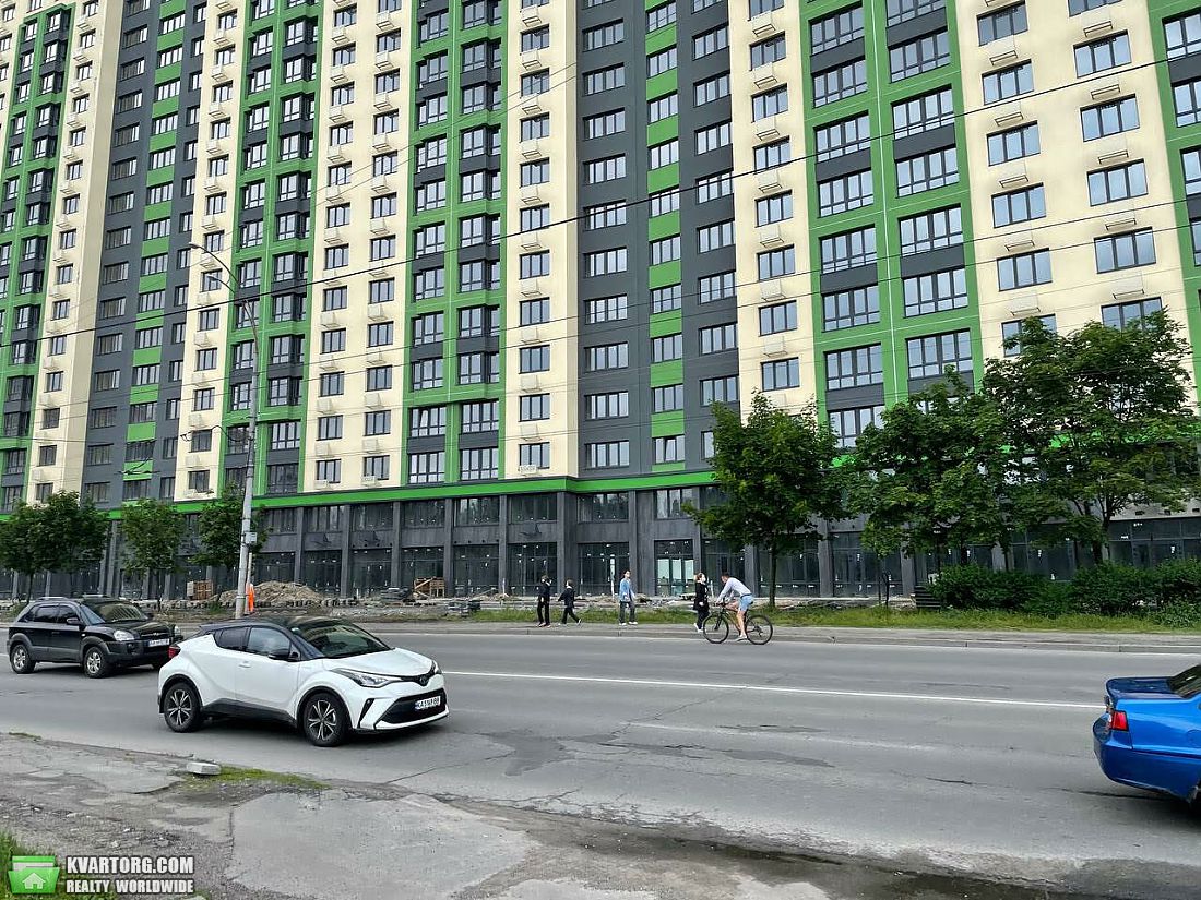 Sell 3-room apartment. Киев, Максимовича — photo 1
