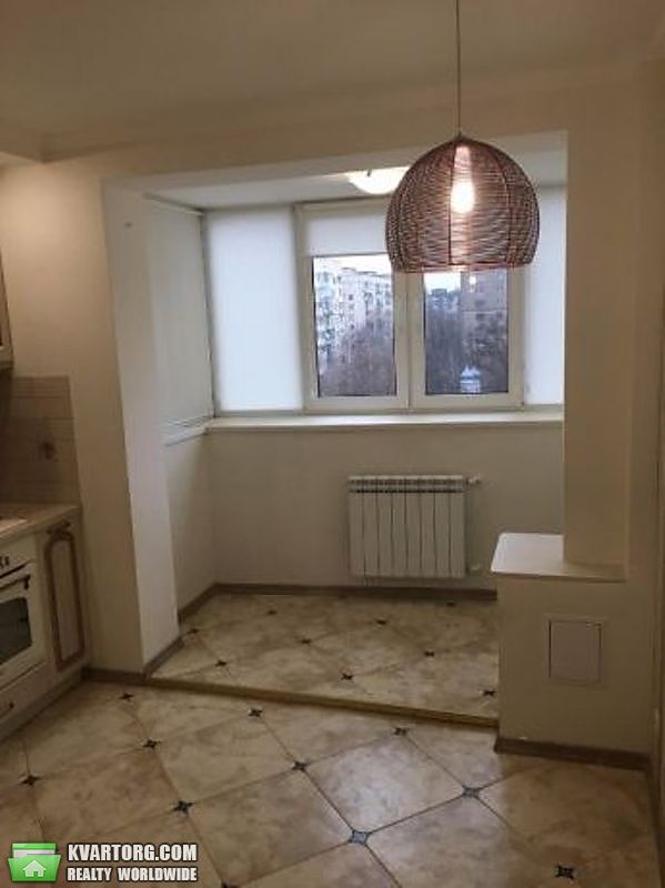 Sell 2-room apartment. Киев,  Вернадского бул — photo 2