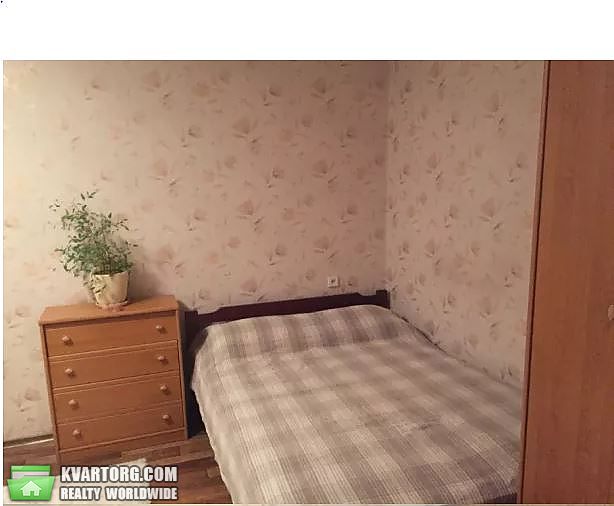 Rent out 1-room apartment. Киев,  Введенская — photo 1