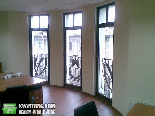 Rent out office. Киев,  Саксаганского — photo 1
