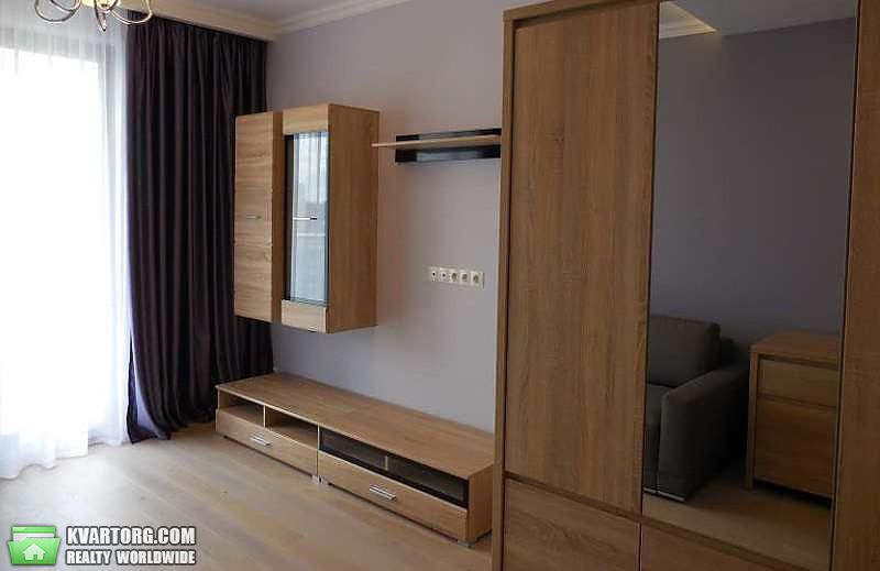 Rent out 3-room apartment. Киев,  Голосеевский пр — photo 7