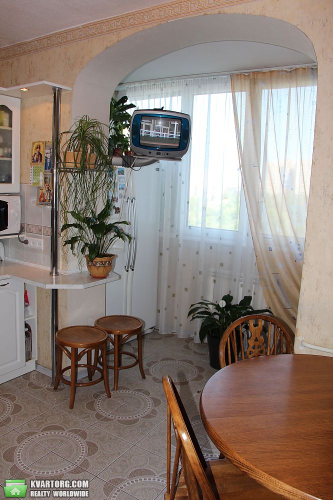 Sell 4-room apartment. Киев,  Гетьмана — photo 9
