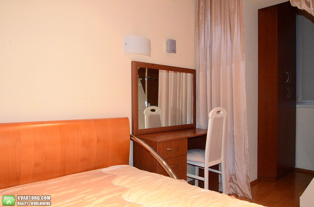 Rent out 2-room apartment. Киев,  Мечникова — photo 3
