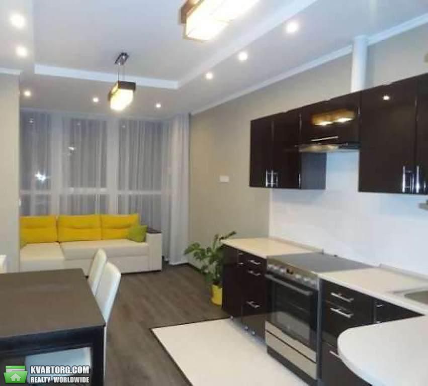 Rent out 2-room apartment. Киев,  Петрицкого — photo 1
