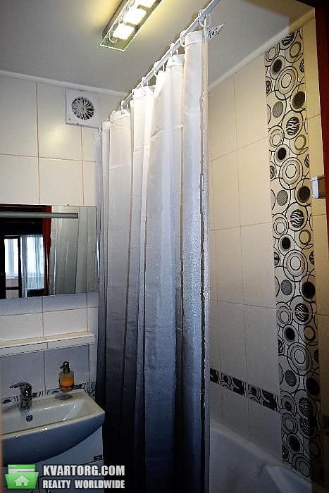 Rent out 2-room apartment. Киев,  Печерский спуск — photo 7