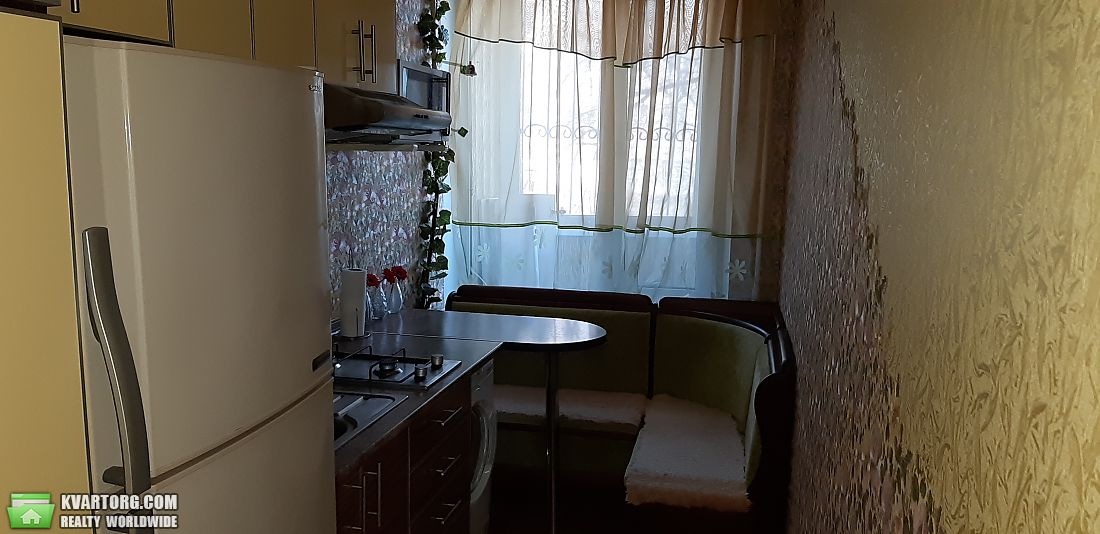 Sell 1-room apartment. Киев,  Нижнеюрковская — photo 2