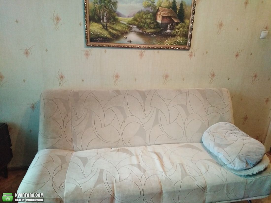 Rent out 1-room apartment. Киев,  Радужная — photo 3