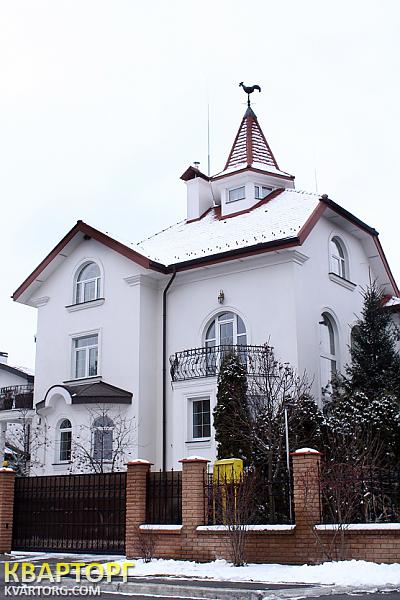 Sell house. Киев, Набережная — photo 1