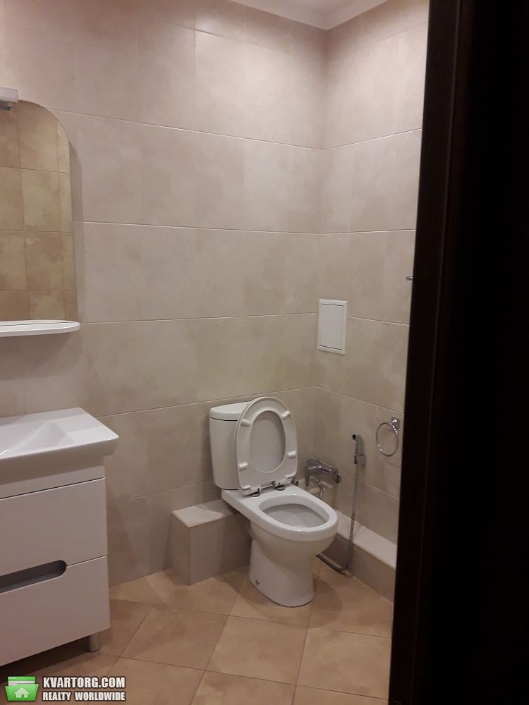 Rent out 2-room apartment. Киев, Максимовича — photo 7