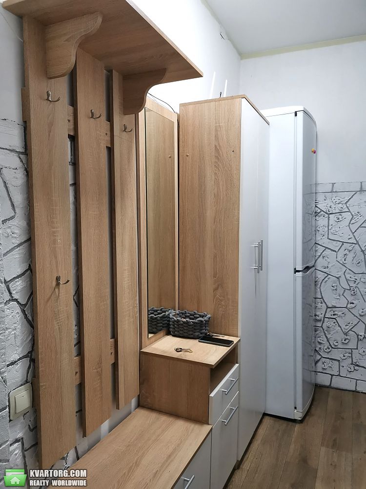Rent out 2-room apartment. Киев, Поліський — photo 9