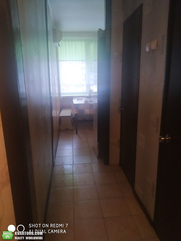 Rent out 2-room apartment. Киев, Лобановского проспект — photo 7