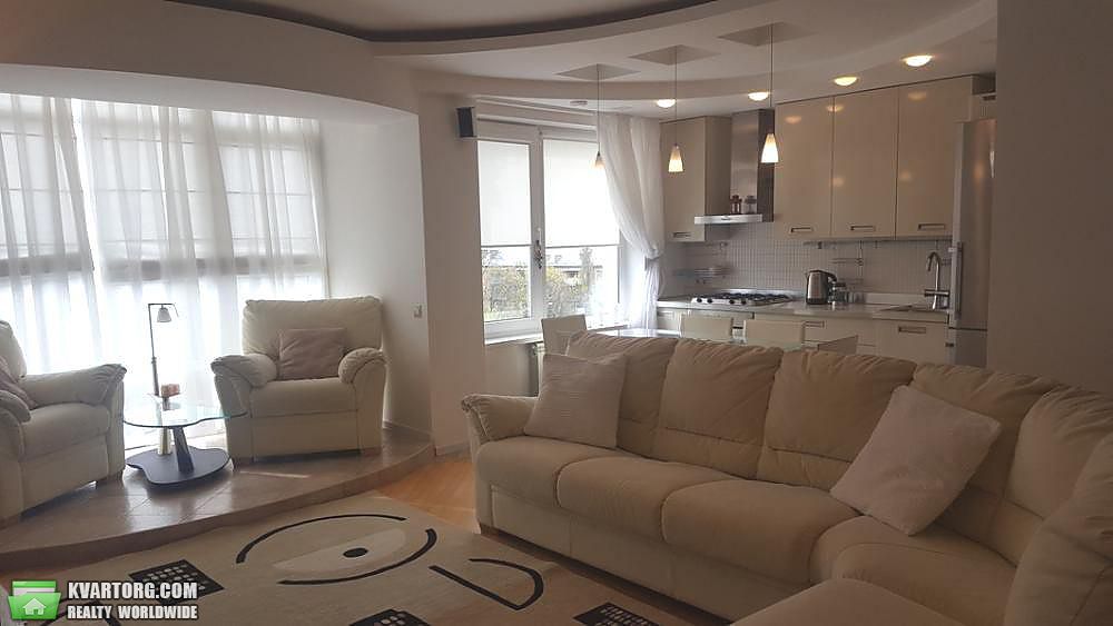 Rent out 2-room apartment. Киев,  Бастионный пер — photo 1