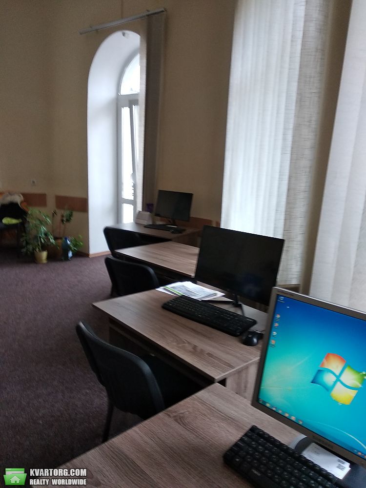 Rent out office. Киев,  Богдана Хмельницкого — photo 5