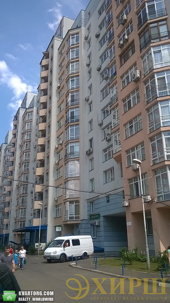Sell 3-room apartment. Киев,  Ломоносова — photo 1