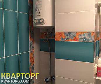 Rent out 2-room apartment. Киев, Жукова — photo 8