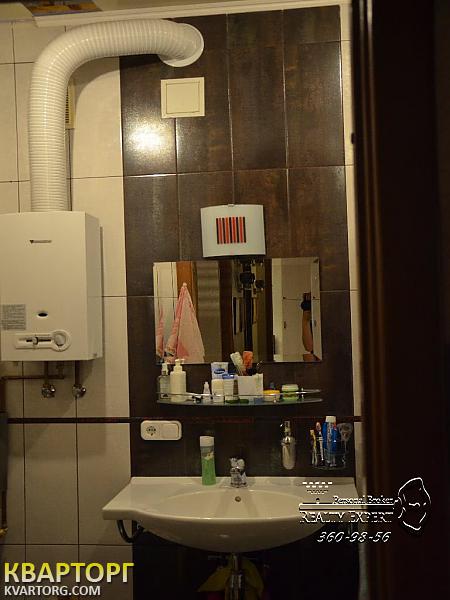 Sell 2-room apartment. Киев, Багговутовская — photo 9