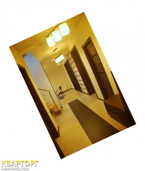 Sell house. Киев,  Шолуденко — photo 1