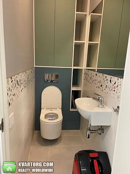 Rent out 3-room apartment. Киев,  Столетова — photo 10