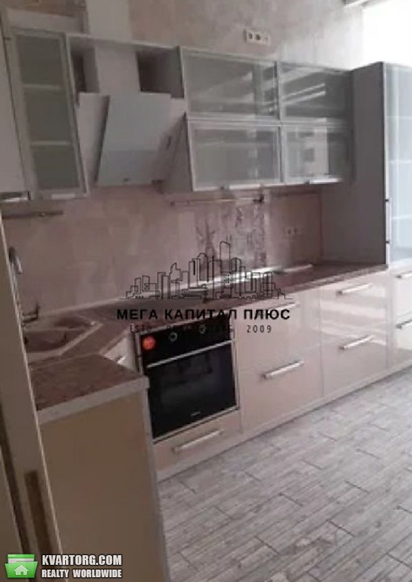 Rent out 3-room apartment. Киев,  Урловская — photo 2