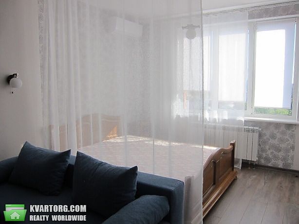 Rent out 1-room apartment. Киев,  Голосеевский пр — photo 3