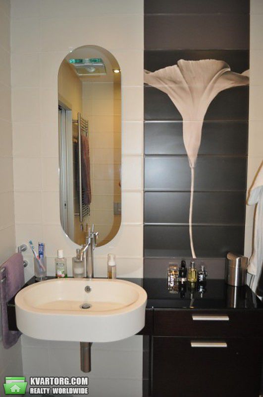Rent out 3-room apartment. Киев, Черновола — photo 10