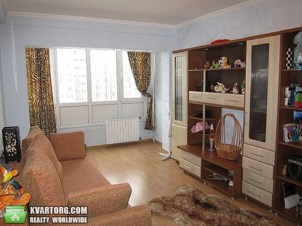 Rent out 2-room apartment. Киев,  Тимошенко — photo 2