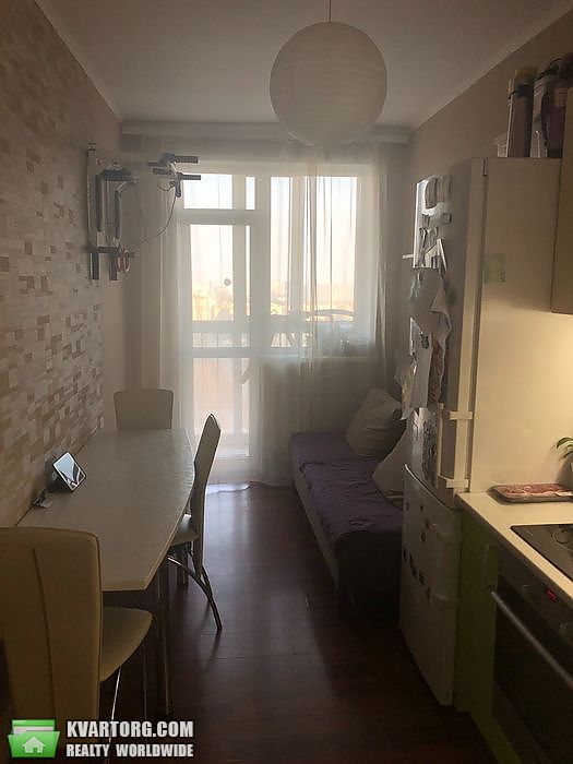 Sell 1-room apartment. Киев,  Ужвий — photo 2
