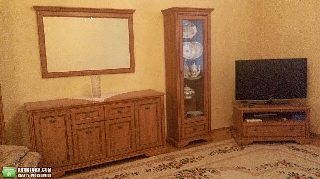 Rent out 4-room apartment. Киев,  Героев Сталинграда пр — photo 9