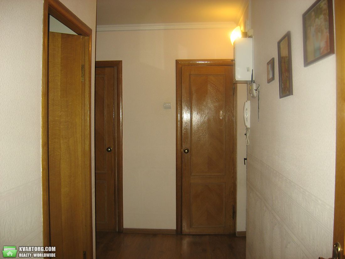 Sell 3-room apartment. Киев,  Ватутина пр — photo 9