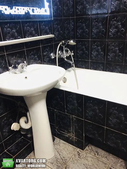 Sell 3-room apartment. Киев,  Радужная — photo 5