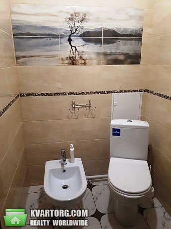 Rent out 3-room apartment. Киев,  Бударина — photo 2
