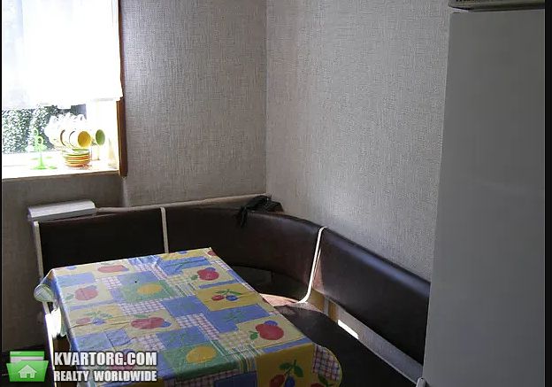 Rent out 3-room apartment. Киев,  Питерская — photo 6