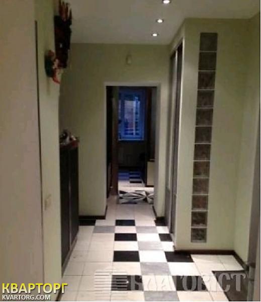 Rent out office. Киев, Гончара — photo 1