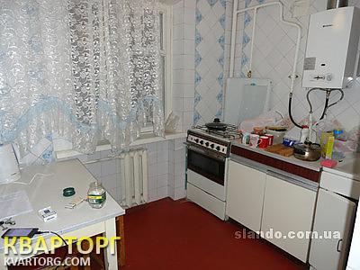 Rent out 2-room apartment. Киев,  Еленовская — photo 4
