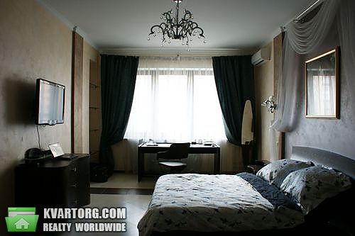 Rent out 2-room apartment. Киев, Героев Сталинграда пр — photo 5
