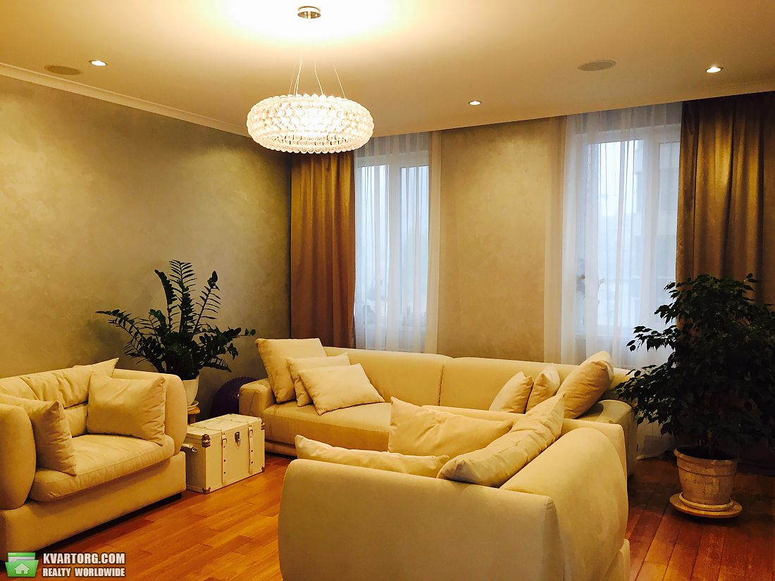 Sell 3-room apartment. Киев, Барбюса — photo 1
