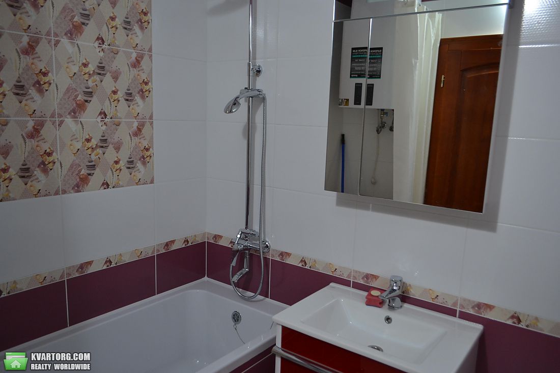 Rent out 1-room apartment. Киев,  Конева — photo 6