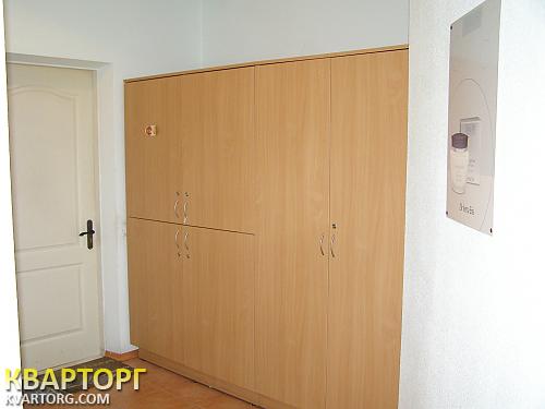 Sell office. Киев, Приречная ул. — photo 4