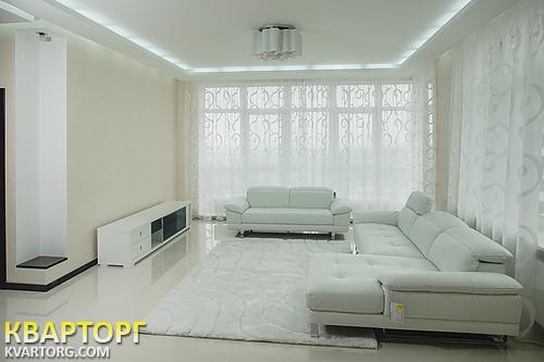 Sell 4-room apartment. Киев, драгомир — photo 1